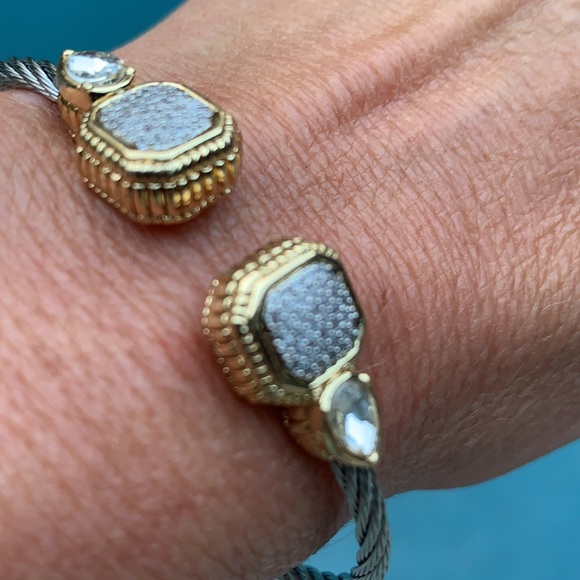 New Designer inspired two toned bracelet - Picture 2 of 7